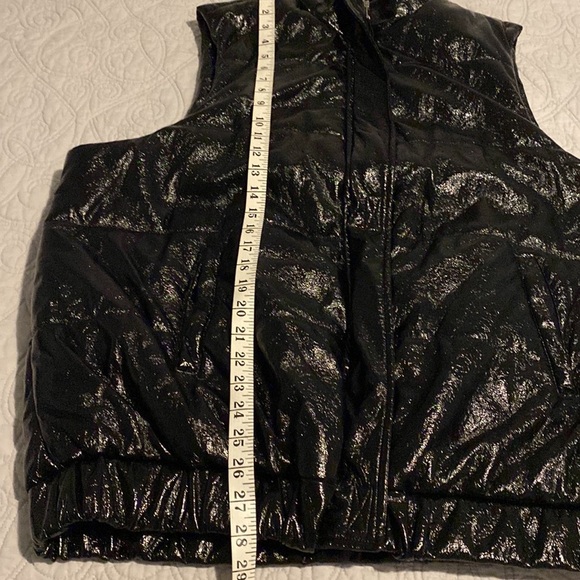 Fashion Nova Black Puffer Vest 1X - Picture 9 of 9